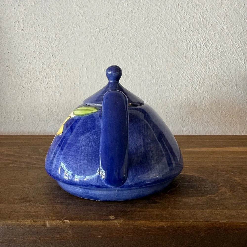 N/A vintage ceramic